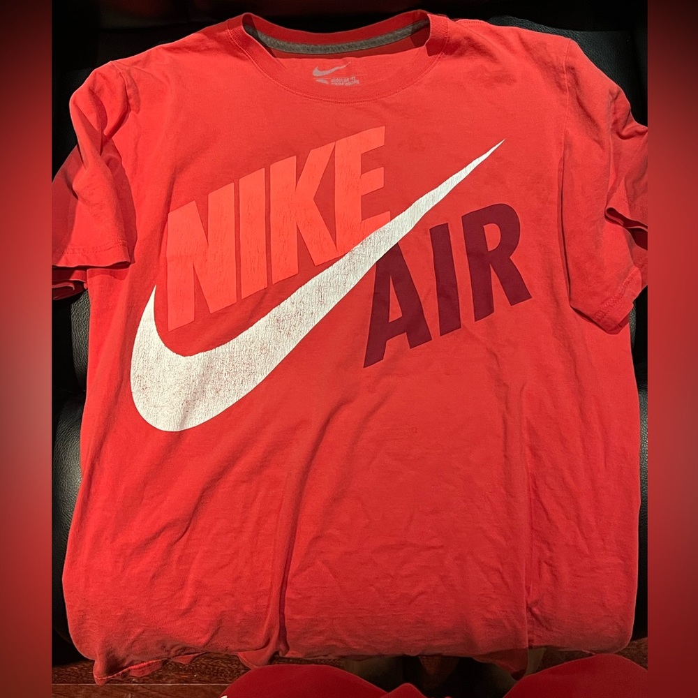 Footlocker Nike Tee